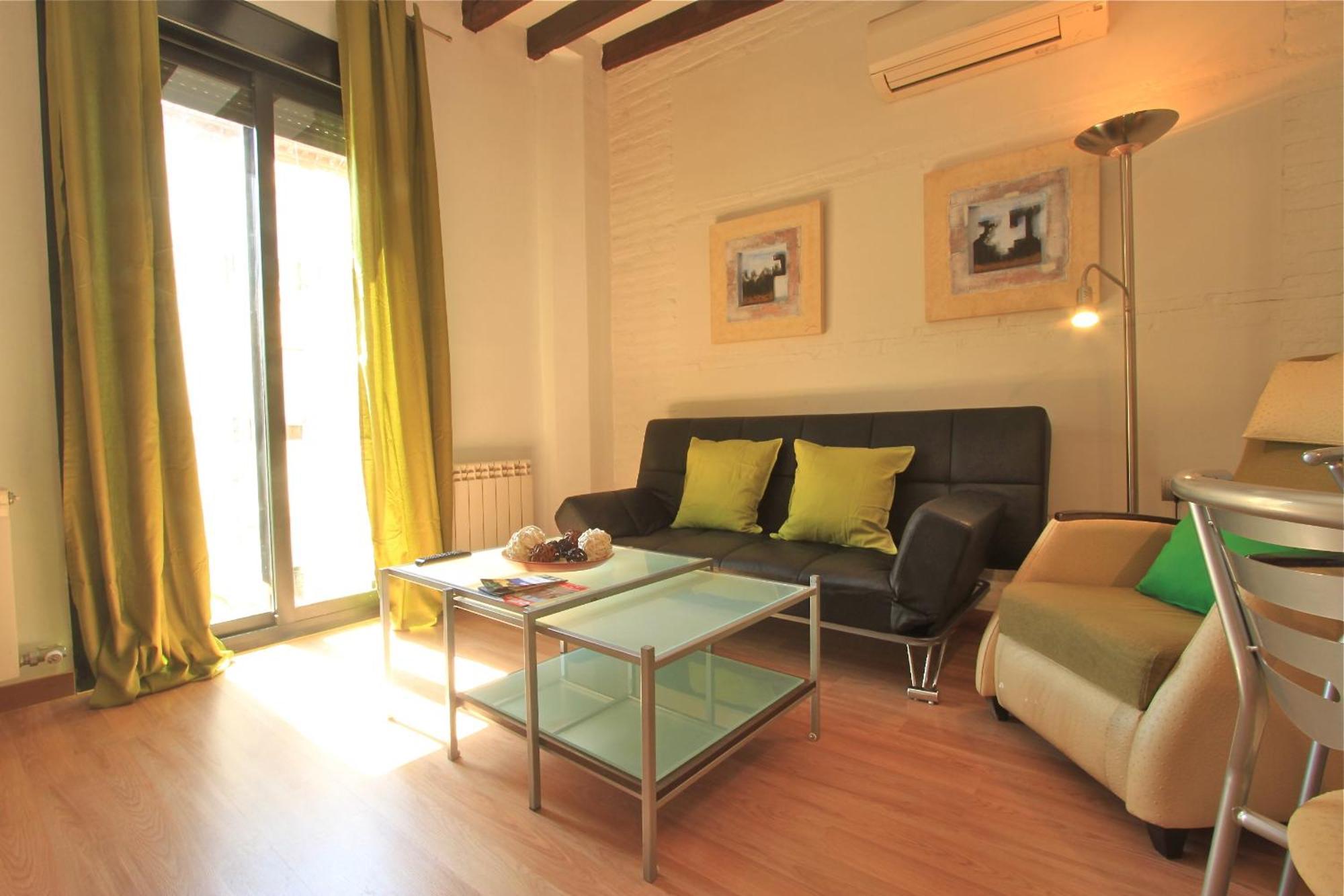 Apartamentos Inside Alhacaba غرناطة الغرفة الصورة